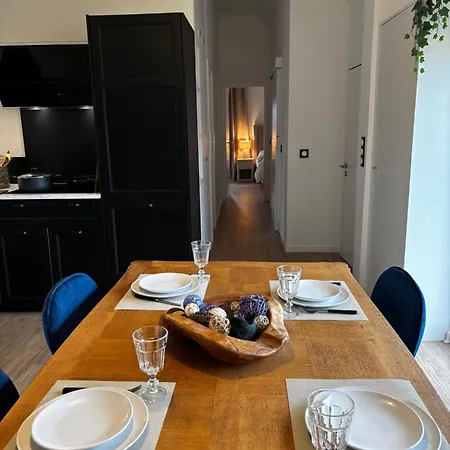 Lumineux 4 Personnes - * Straßburg